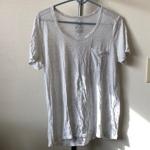 Faded Glory White/Gray Size Large